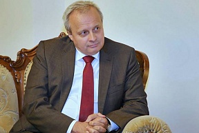 Посол России С.П.Копыркин: Армянский парламент серьезно относится к вопросам евразийской интеграции Посол России С.П.Копыркин: Армянский парламент серьезно относится к вопросам евразийской интеграции