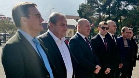 2 ноября сотрудники передовой группы по открытию Генерального консульства России в Капане присутствовали на праздновании 75-летнего юбилея г.Агарак