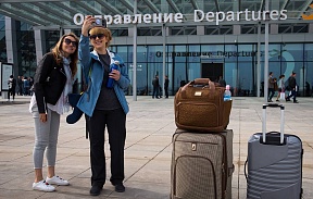 Армения стала самым популярным зарубежным направлением среди россиян этим летом Армения стала самым популярным зарубежным направлением среди россиян этим летом