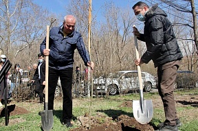 Ս.թ. ապրիլի 3-ին Հայաստանում Ռուսաստանի արտակարգ և լիազոր դեսպան Ս.Պ. Կոպիրկինը մասնակցել է «Հաղթանակի կամավորներ» շարժման կողմից կազմակերպված «Հիշողության այգի» ակցիային: