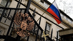 Посольство РФ в Лондоне заявило о подготовке провокаций британскими химлабораториями Посольство РФ в Лондоне заявило о подготовке провокаций британскими химлабораториями