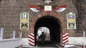 В Армении заявили о важной роли России в обеспечении безопасности страны В Армении заявили о важной роли России в обеспечении безопасности страны