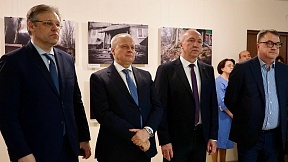 Об участии Посла России С.П.Копыркина и Посла по особым поручениям МИД России по преступлениям киевского режима Р.В.Мирошника в открытии авторской выставки «Донбасс через объектив очевидца» фотокорреспондента Донецка Д.И.Григорюка