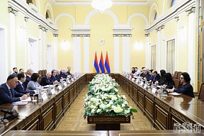 17 февраля 2024 года прошла встреча сопредседателей Межпарламентской Комиссии по сотрудничеству Федерального Собрания Российской Федерации и Национального Собрания Республики Армения Ю.Л.Воробьева и А.В.Аршакяна