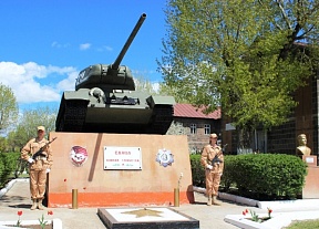 Военнослужащие ЮВО в Армении готовятся к празднованию Дня танкиста Военнослужащие ЮВО в Армении готовятся к празднованию Дня танкиста